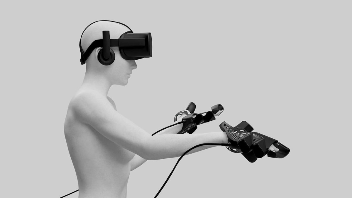 VR экзоскелет