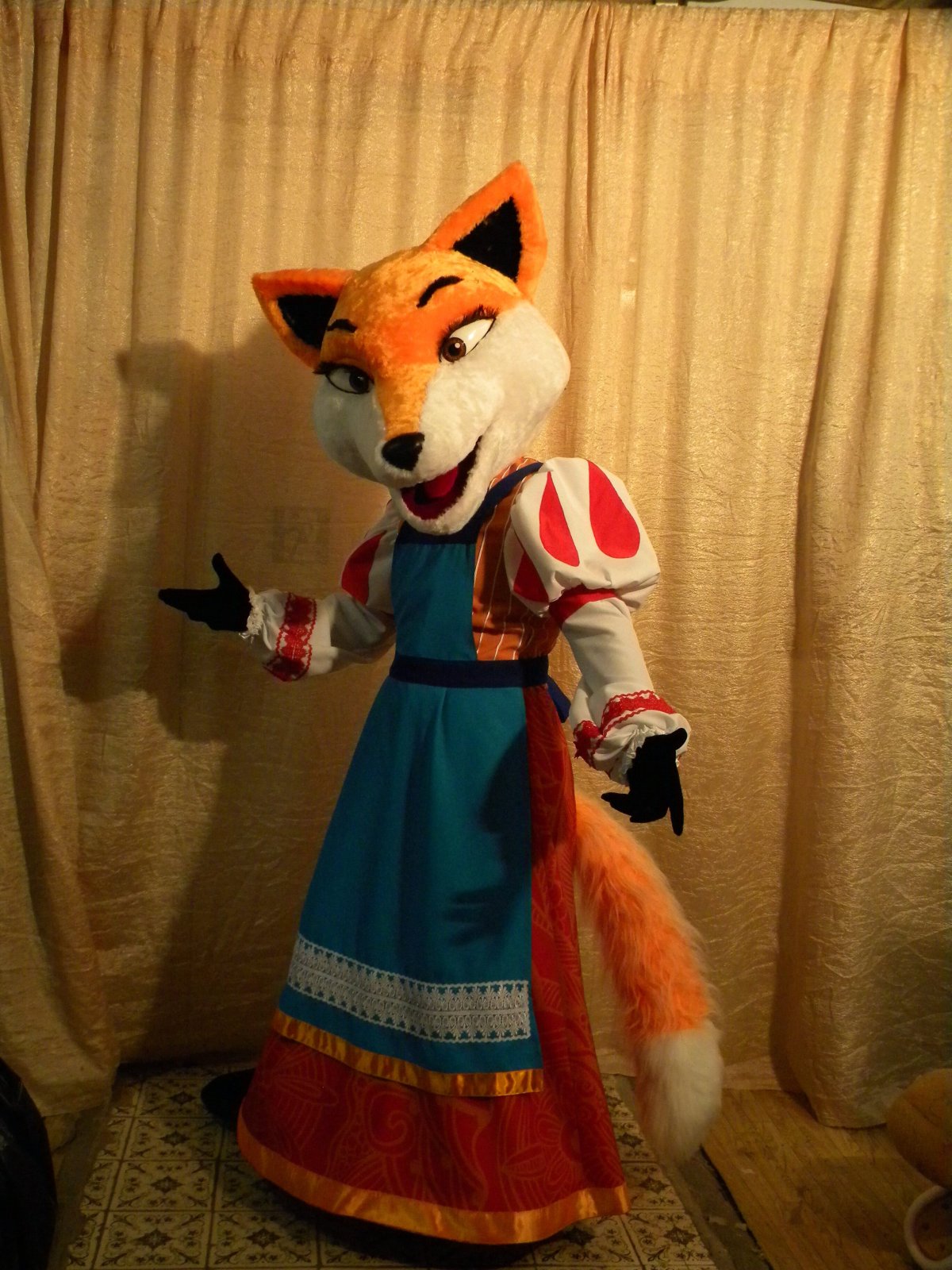 Лисичка Патрикеевна Полярная