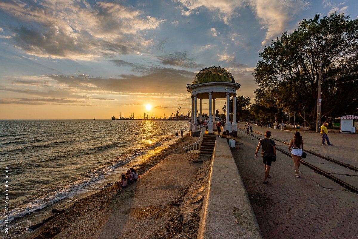 Ночной Бердянск