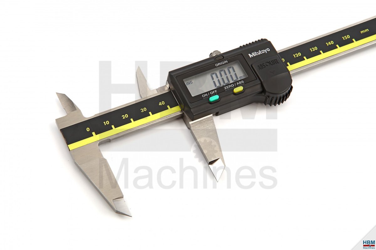 Цифровой штангенциркуль Dr.Iron dr6003 150 мм, 0.01 мм