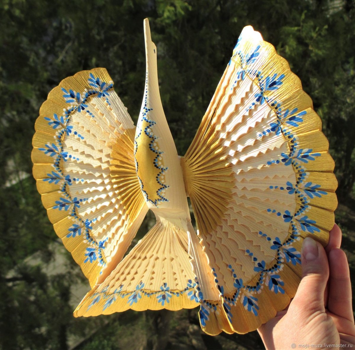 Деревянная птица счастья