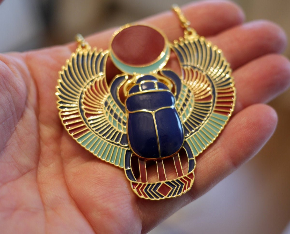 Украшения древнего Египта скарабей