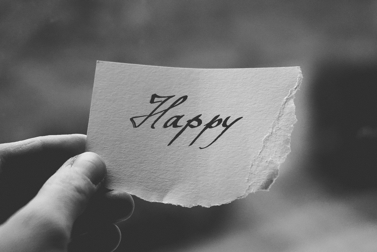 Черно белые надписи