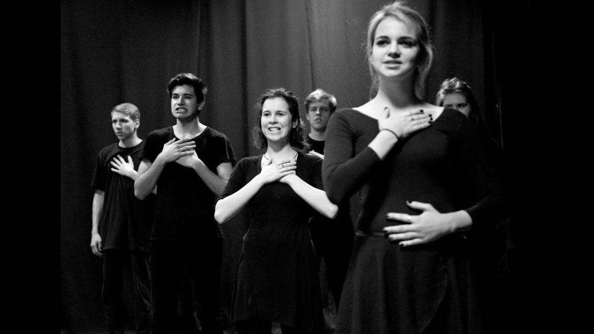 Театральный фон