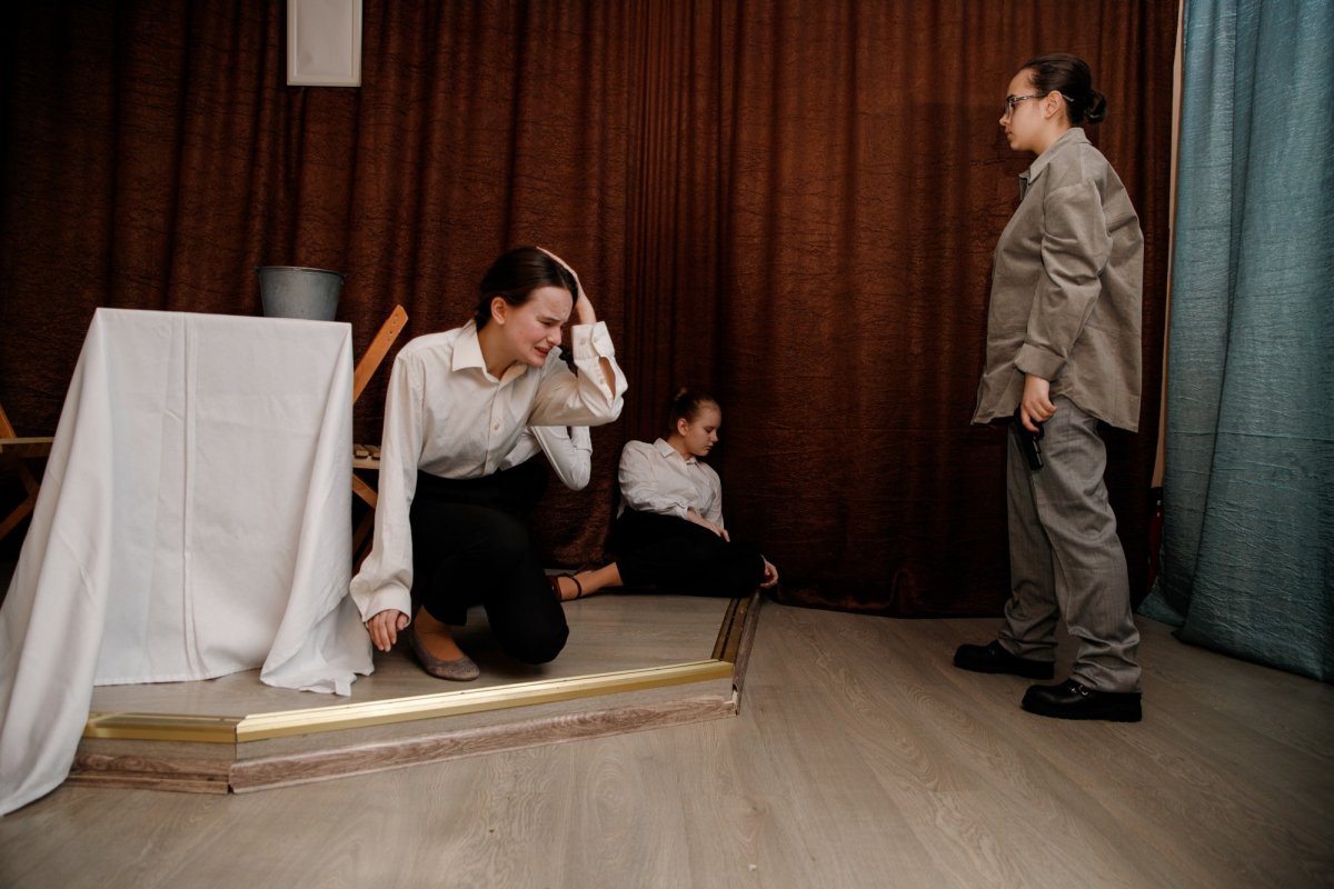 Театр теней Мунлайт