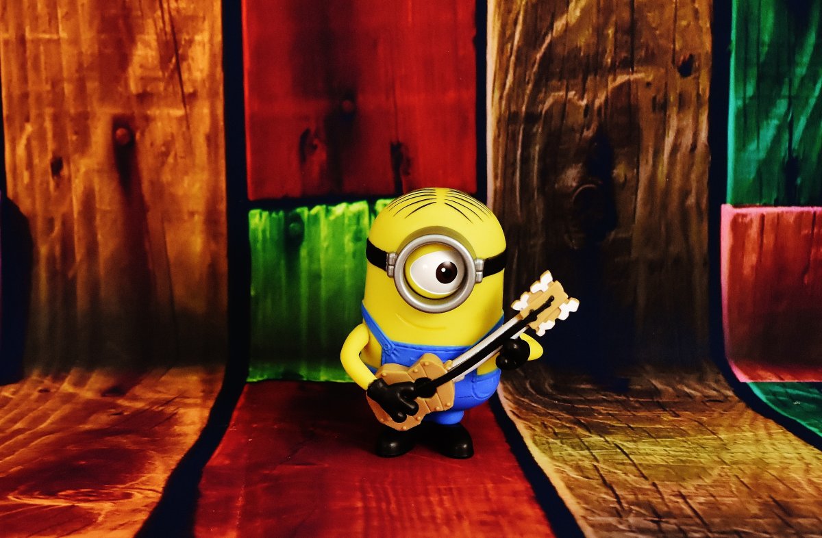 Миньон с лопатой