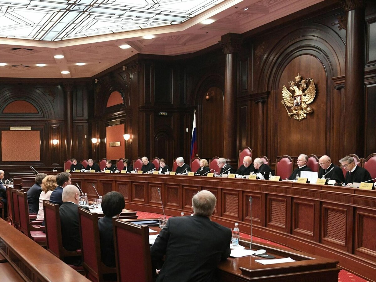 Зал суда Россия