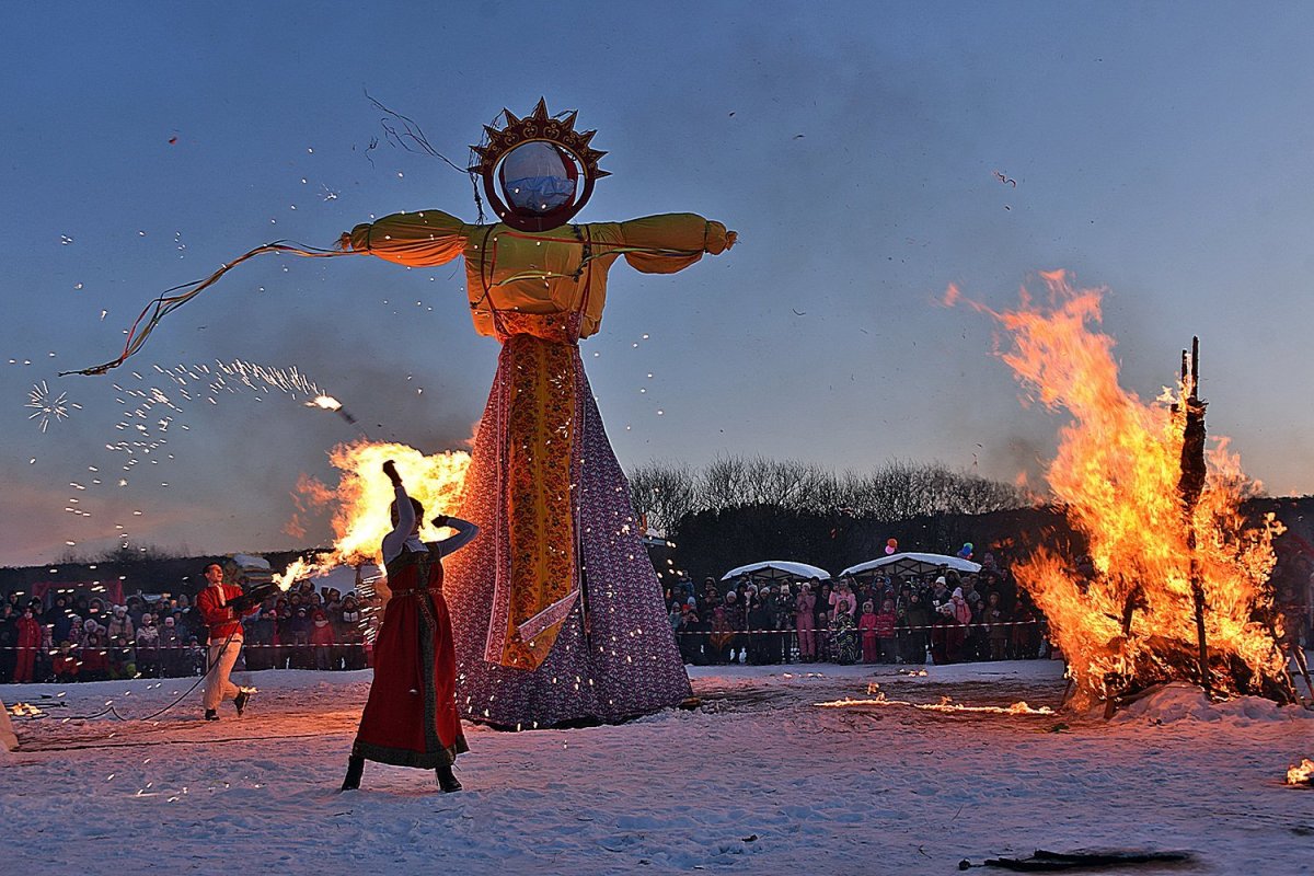 Сжигание чучела Масленицы в Егорьевске