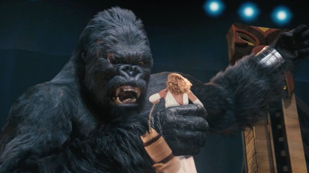 Кинг Конг на башне 2005