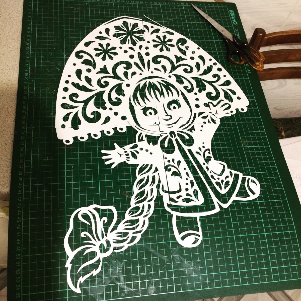 Доска для вырезания вытынанок