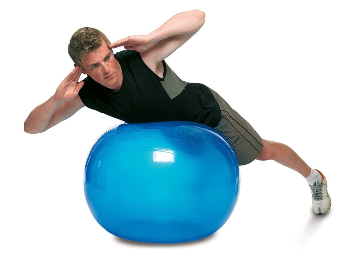 Группировка на фитболе