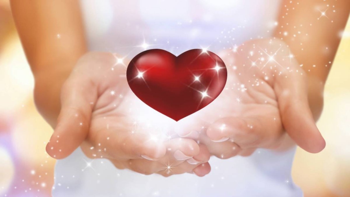 Сердечко руками