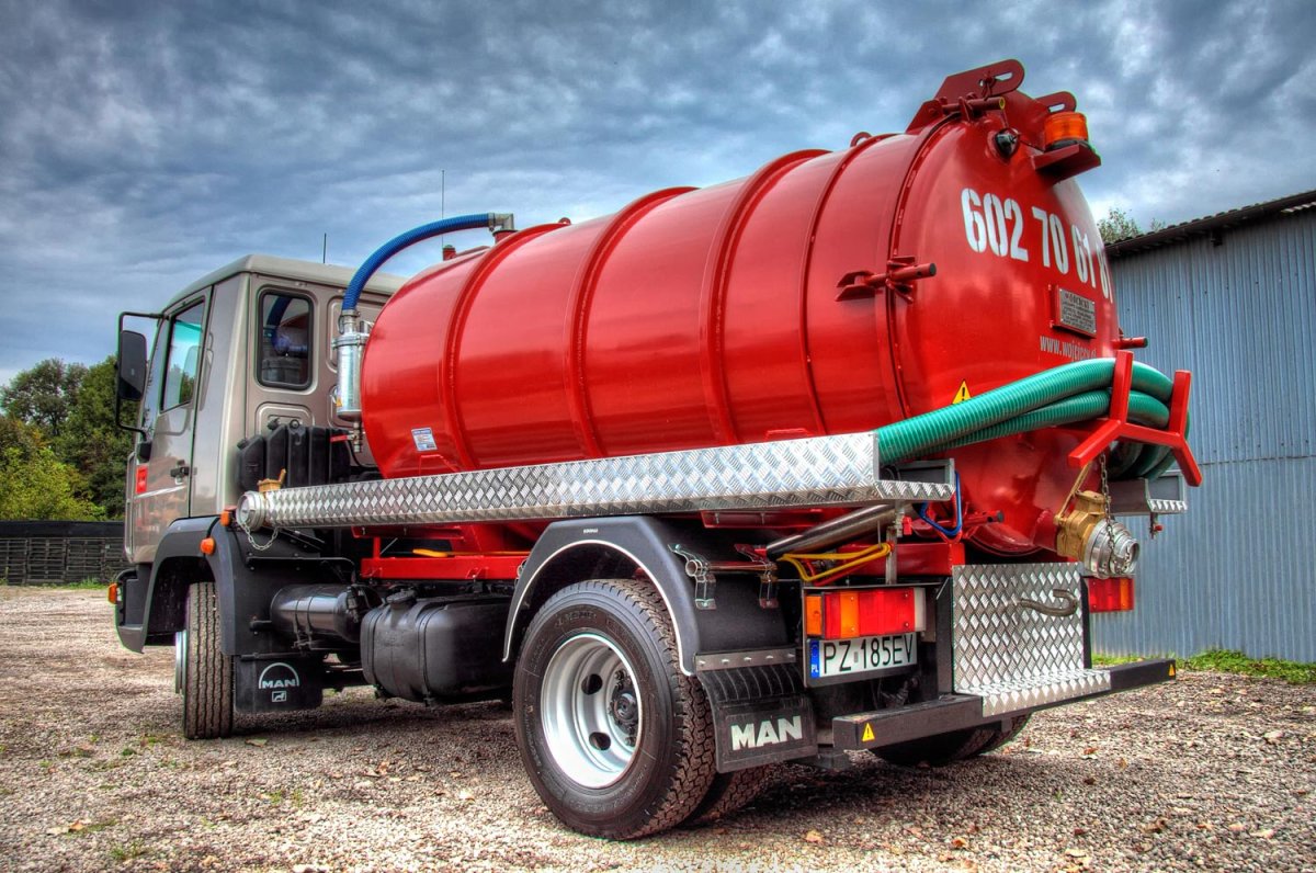 МАЗ 6303 ассенизатор