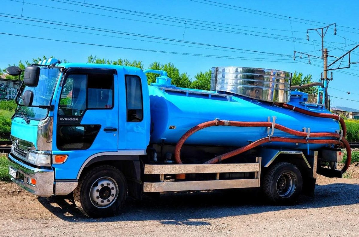 Мерседес 410 ассенизатор