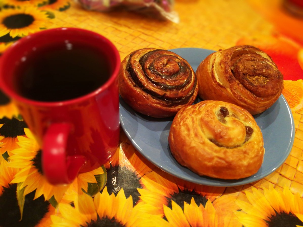 Чай с плюшками