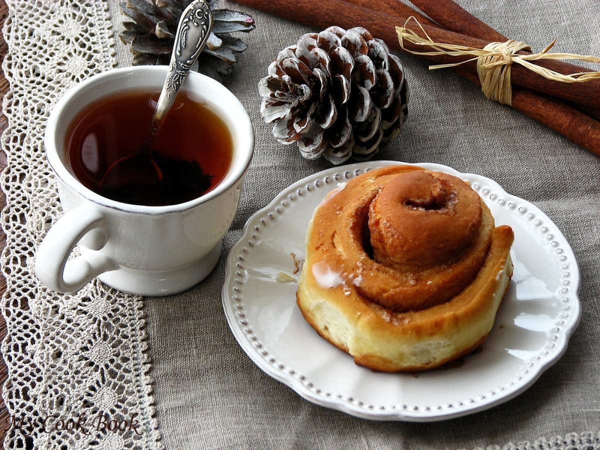 Плюшки с маком из дрожжевого теста