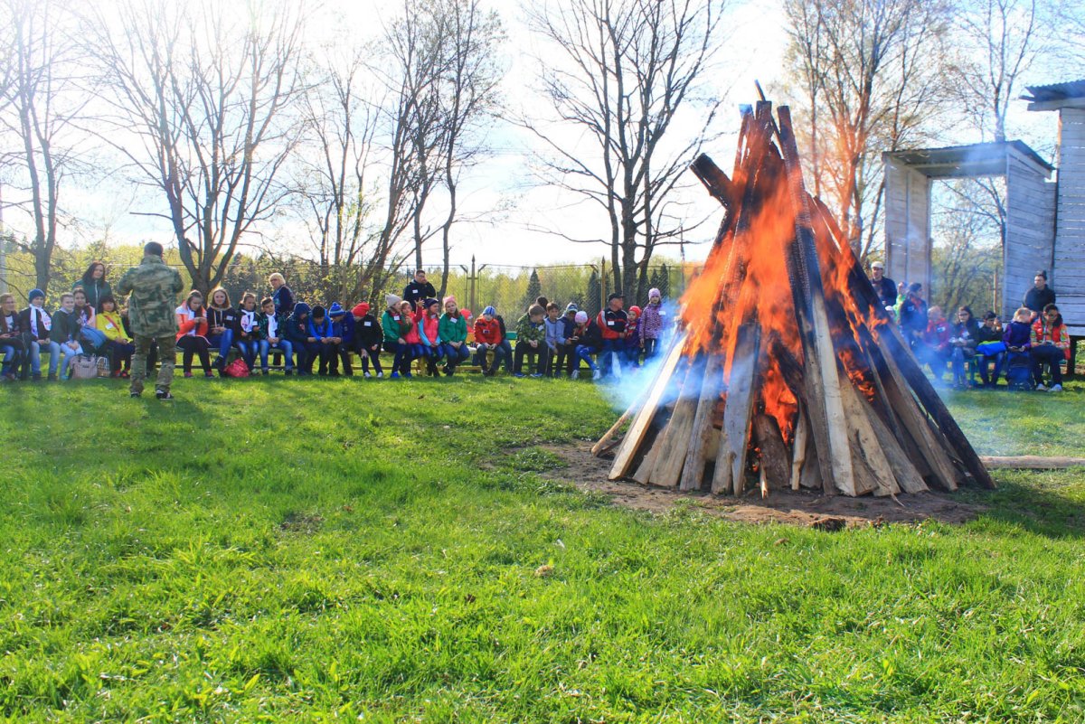 Пионерский костер картинки