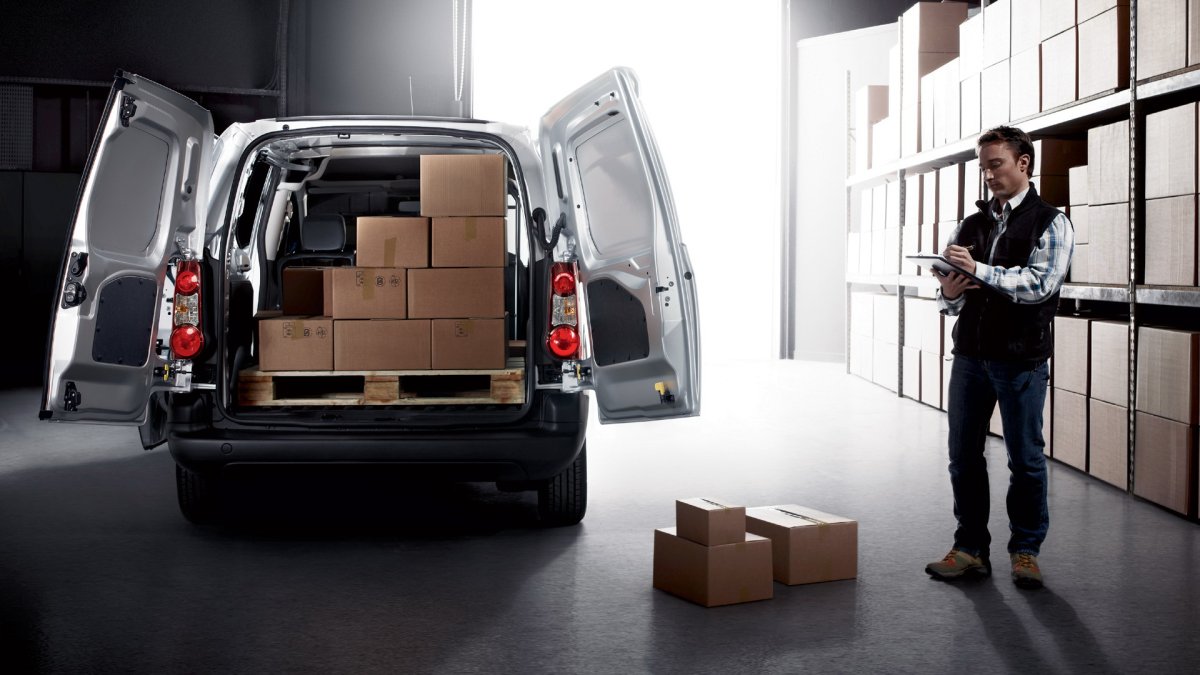 Профессиональные грузчики