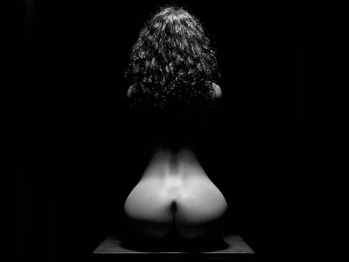 Эротические черно белые