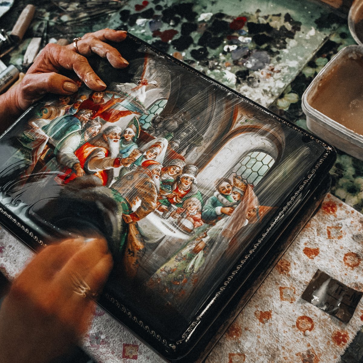 Федоскинская фабрика лаковой миниатюры