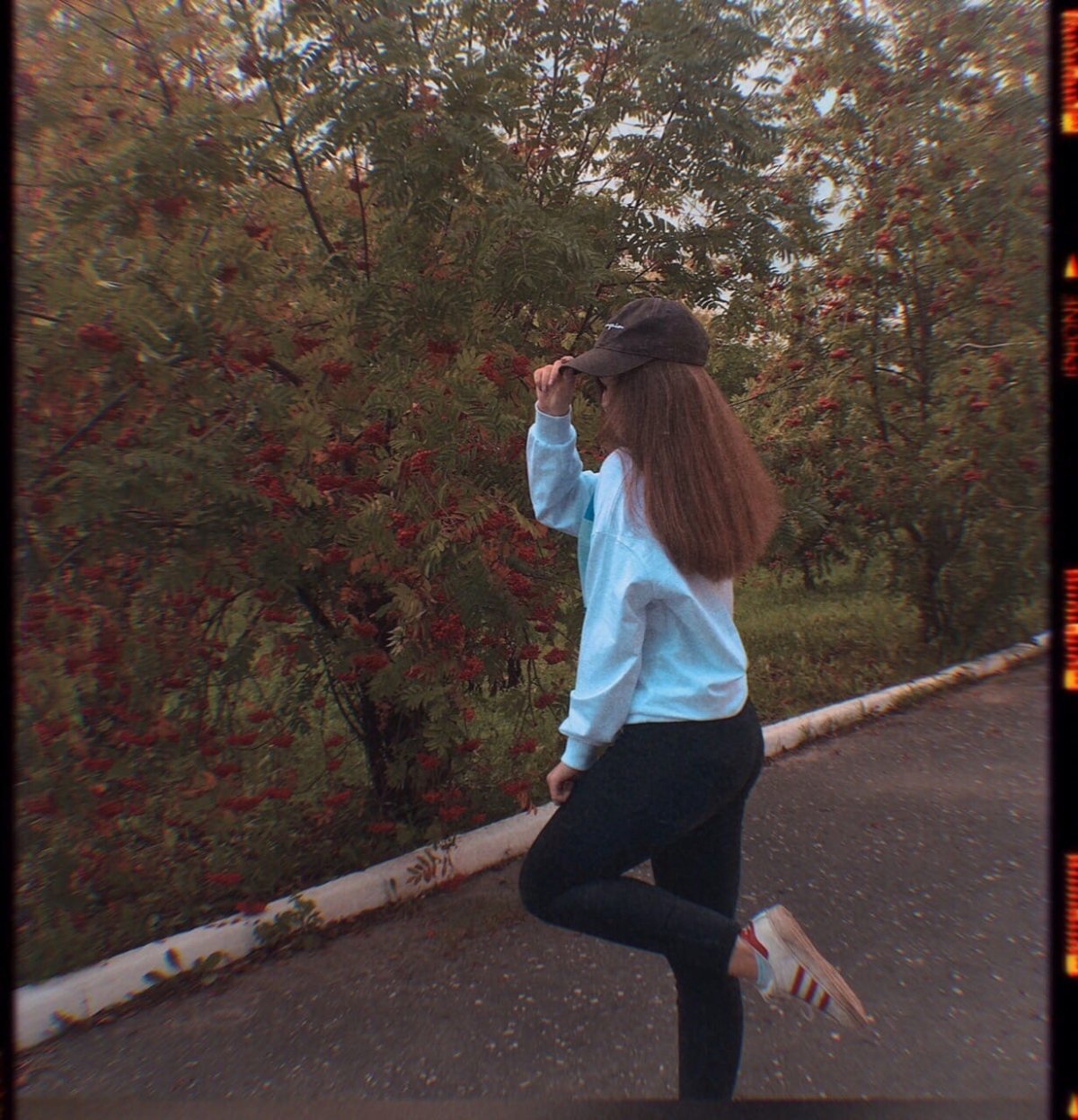 Лили Маймак блондинка