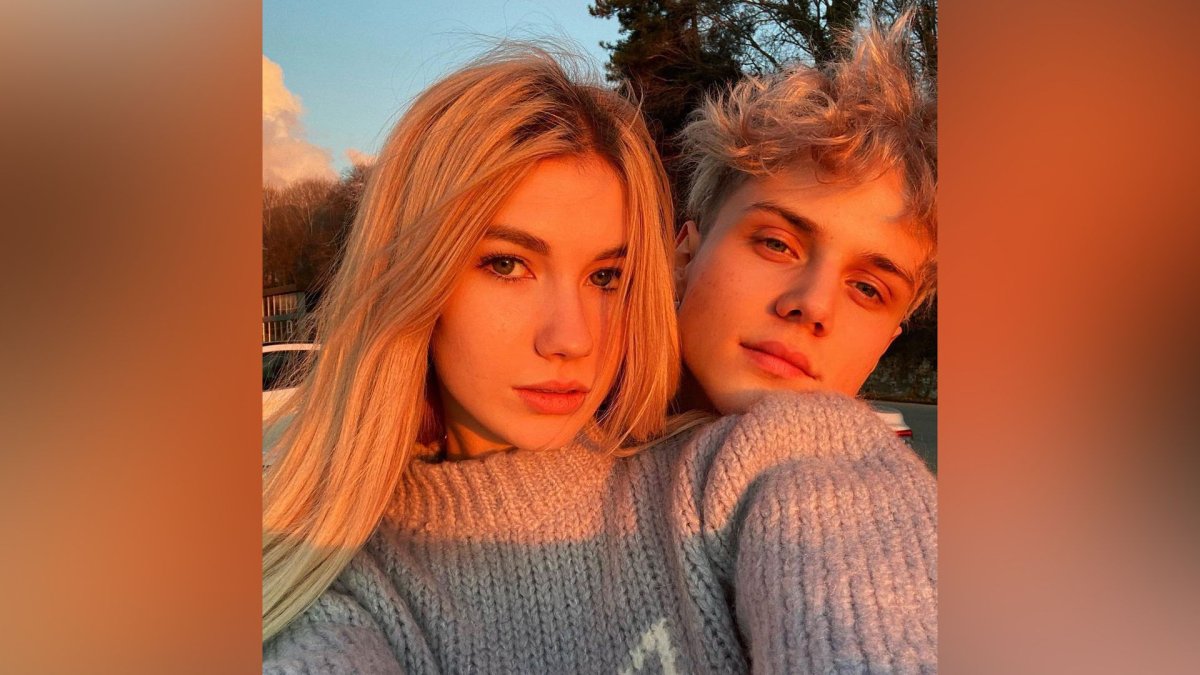 Ваня Дмитриенко певец