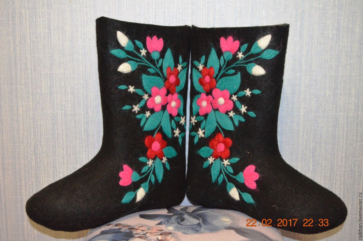 Русская Национальная обувь