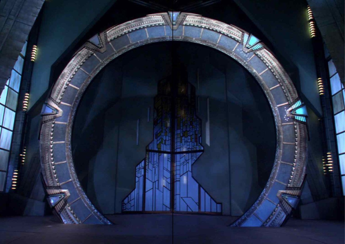 Звездные врата пирамида