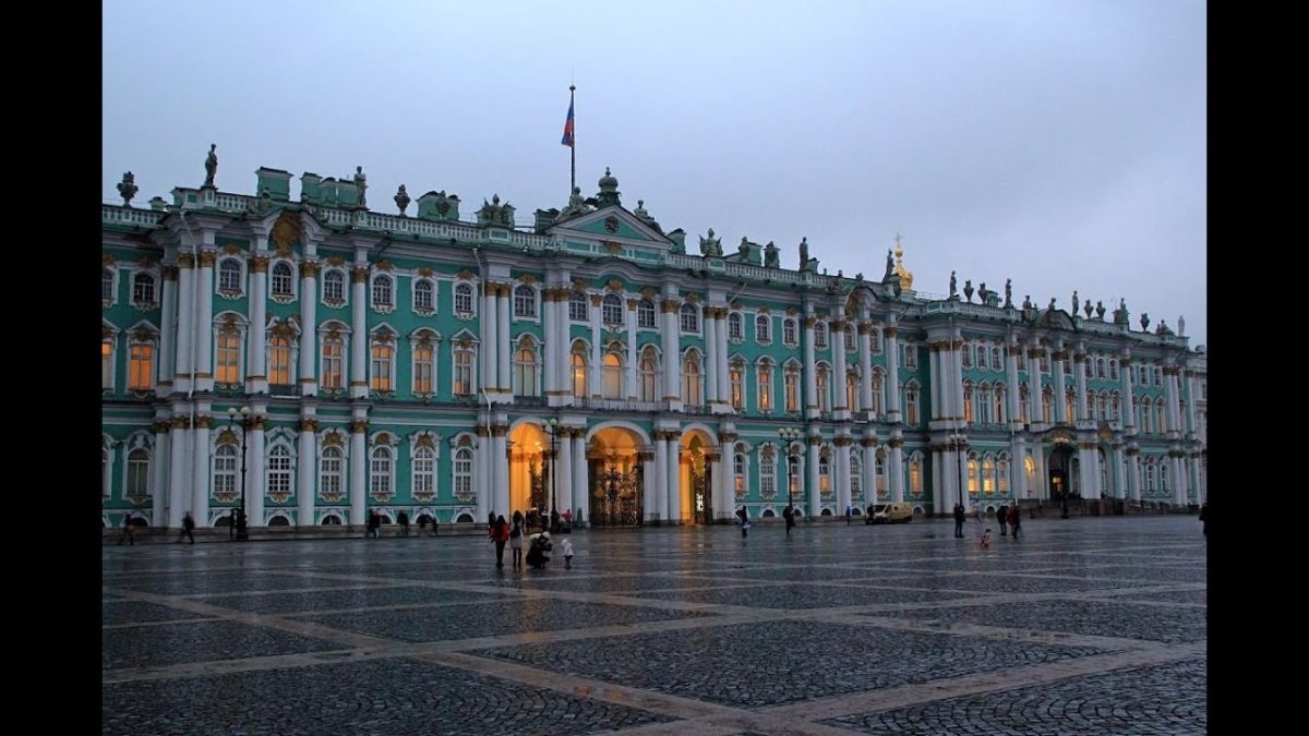 Дворцовая площадь в Санкт Петербурге вектор
