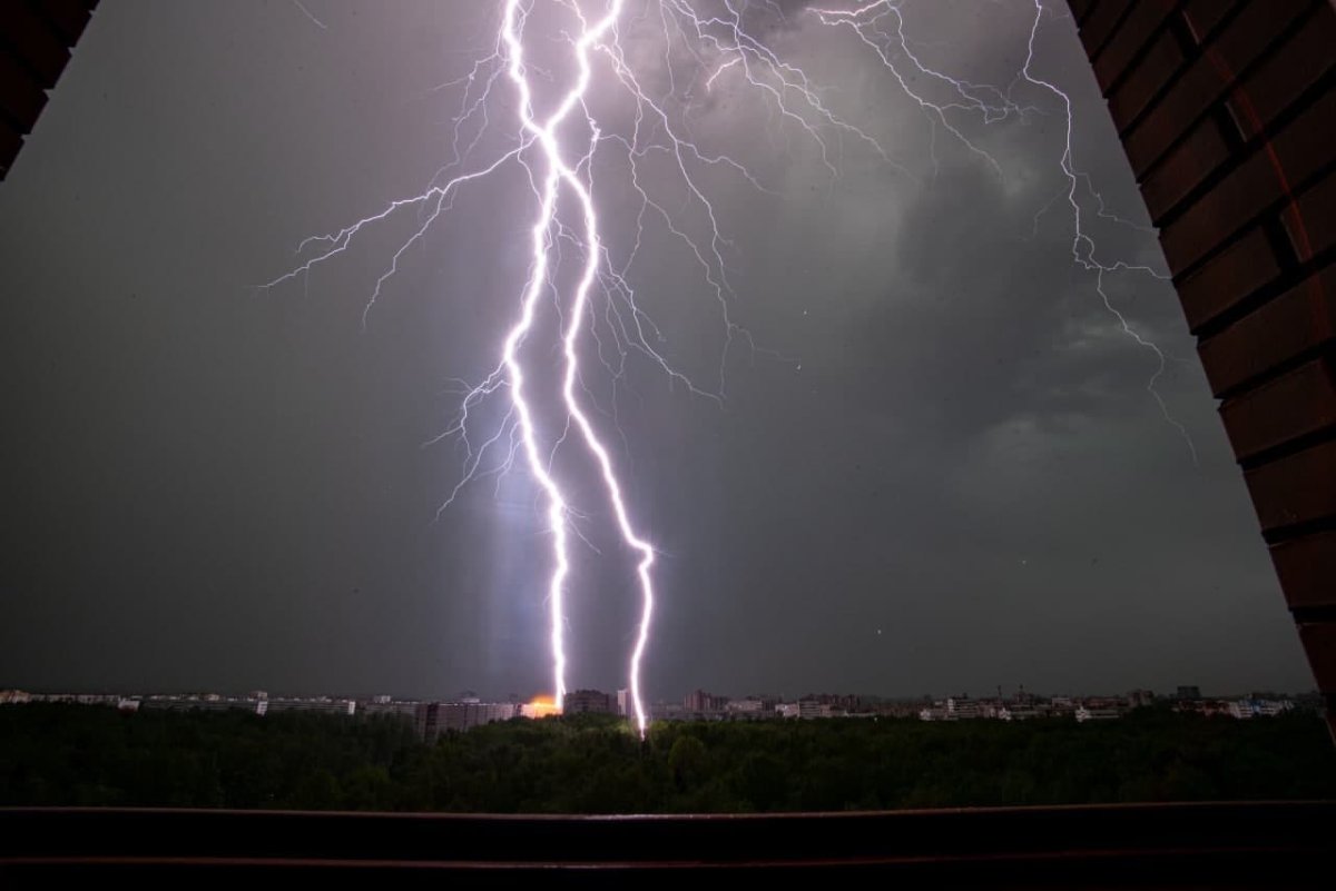 Гроза для срисовки карандашом