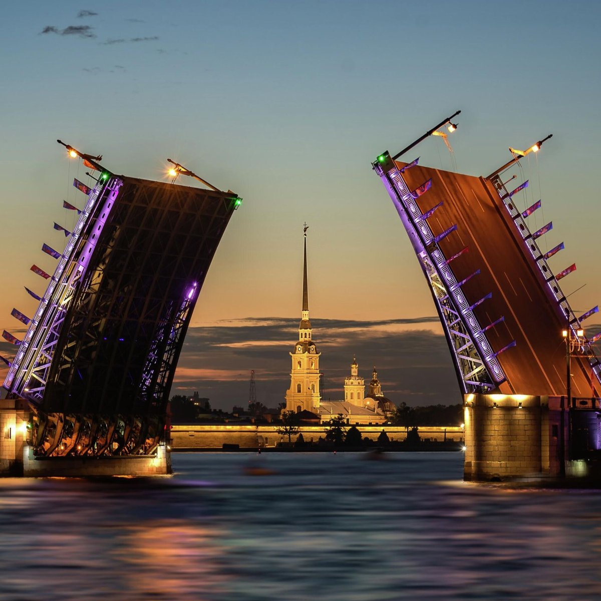 Нева Дворцовый мост