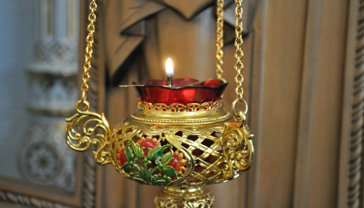 Лампада для иконы Пресвятой Богородицы
