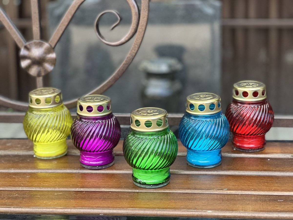 Лампадка у иконы