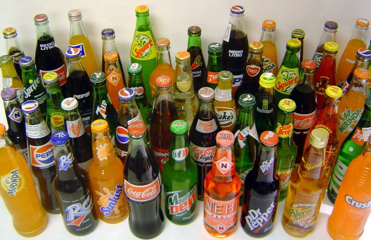 Прохладительные напитки газированные