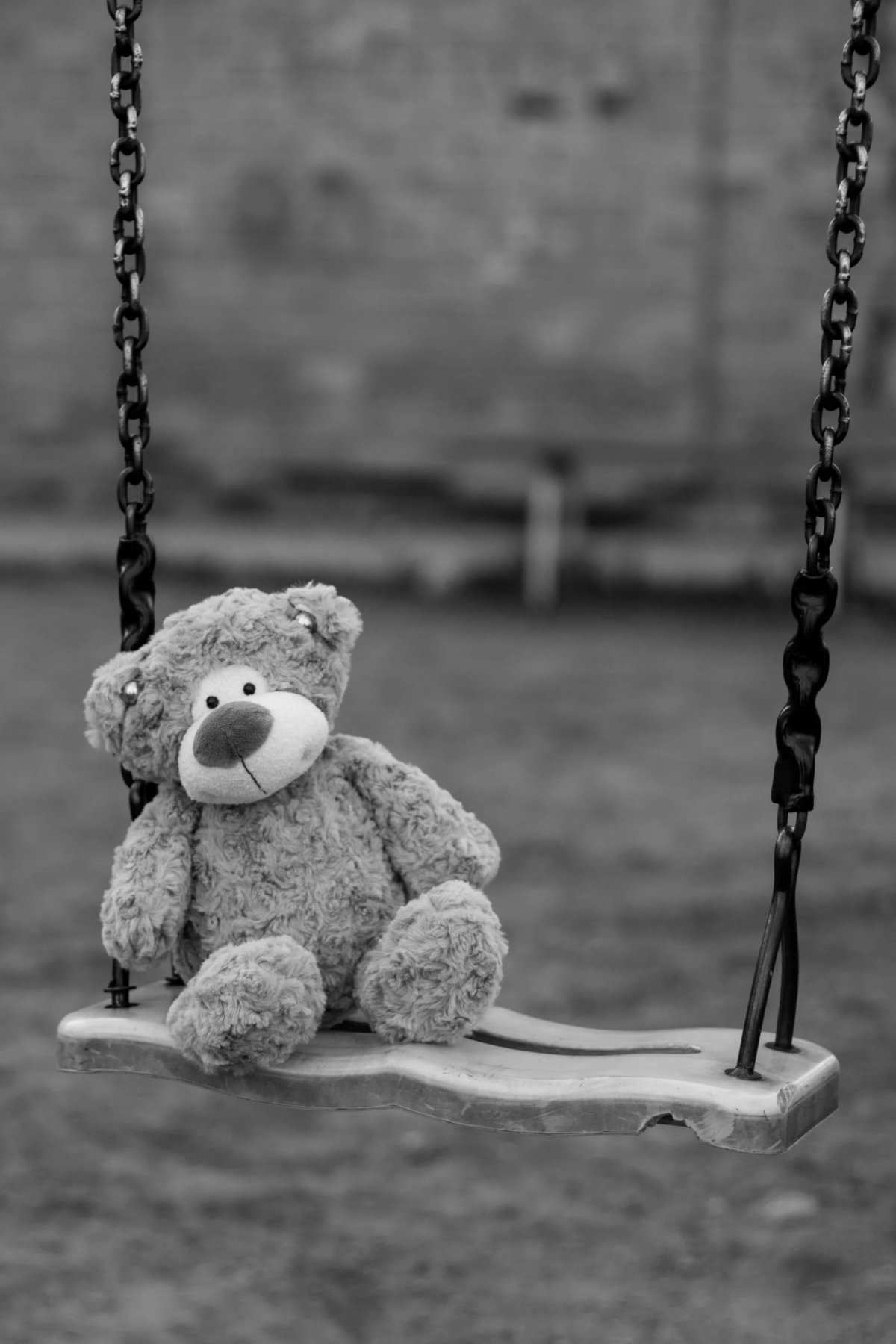 Девушка в слезах фото