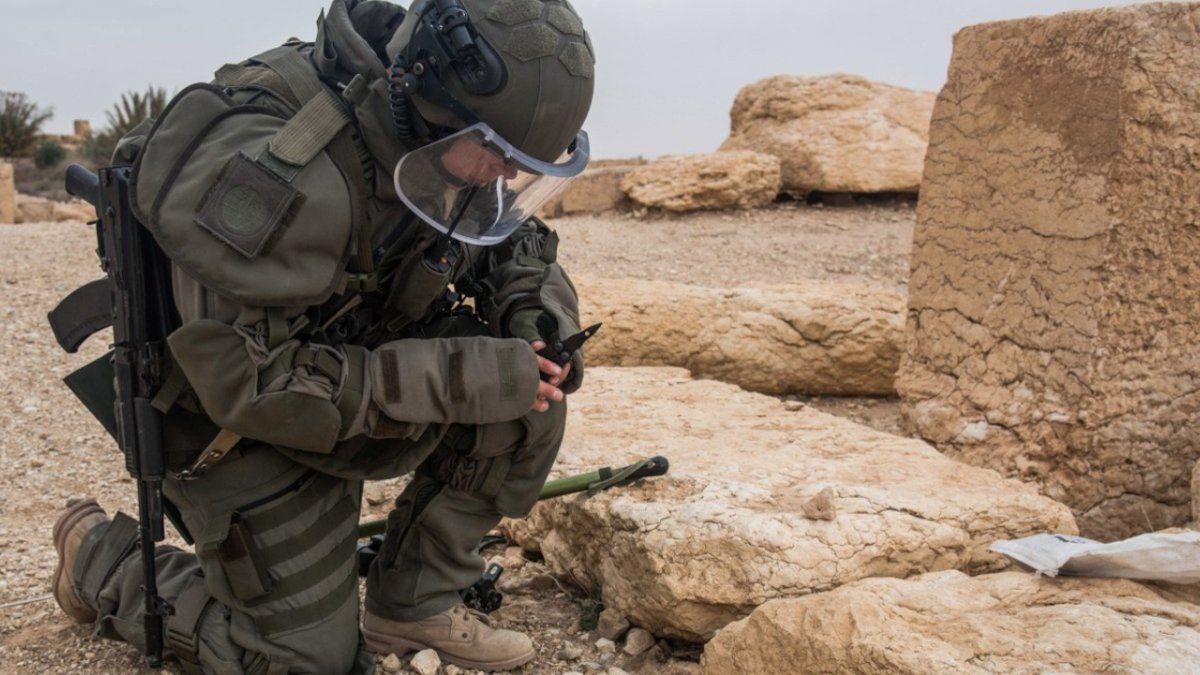 Российские саперы в Сирии