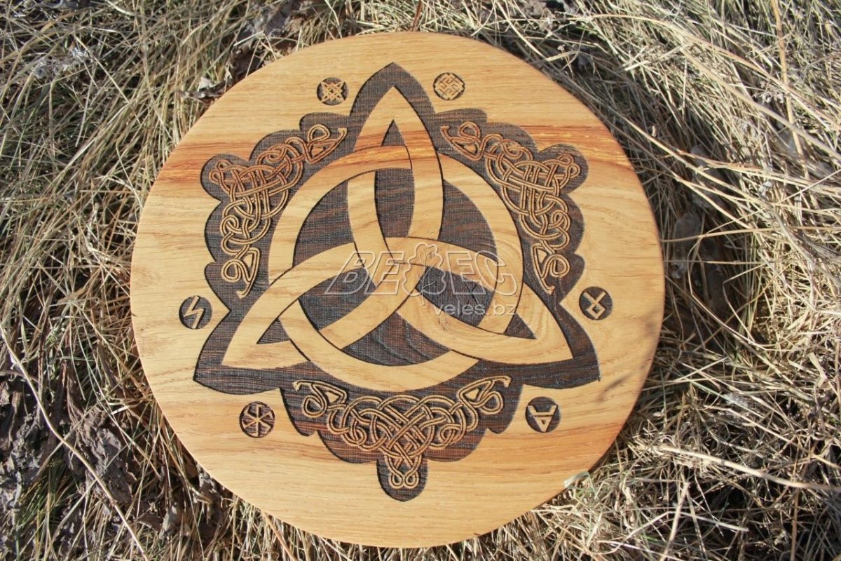 Символ Велеса Триглав