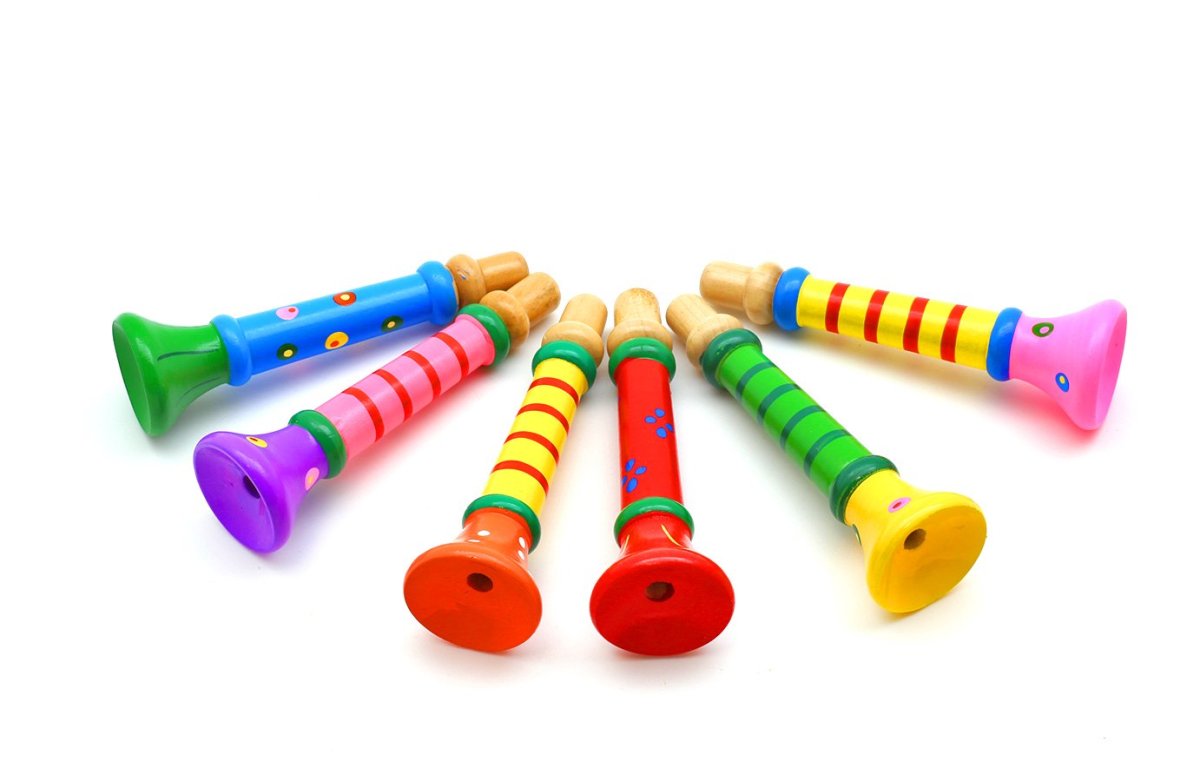 Деревянная дудочка