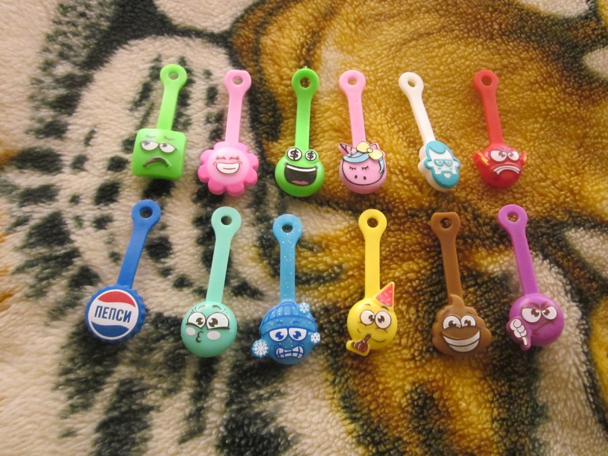 Золотой скрыпыш магнит