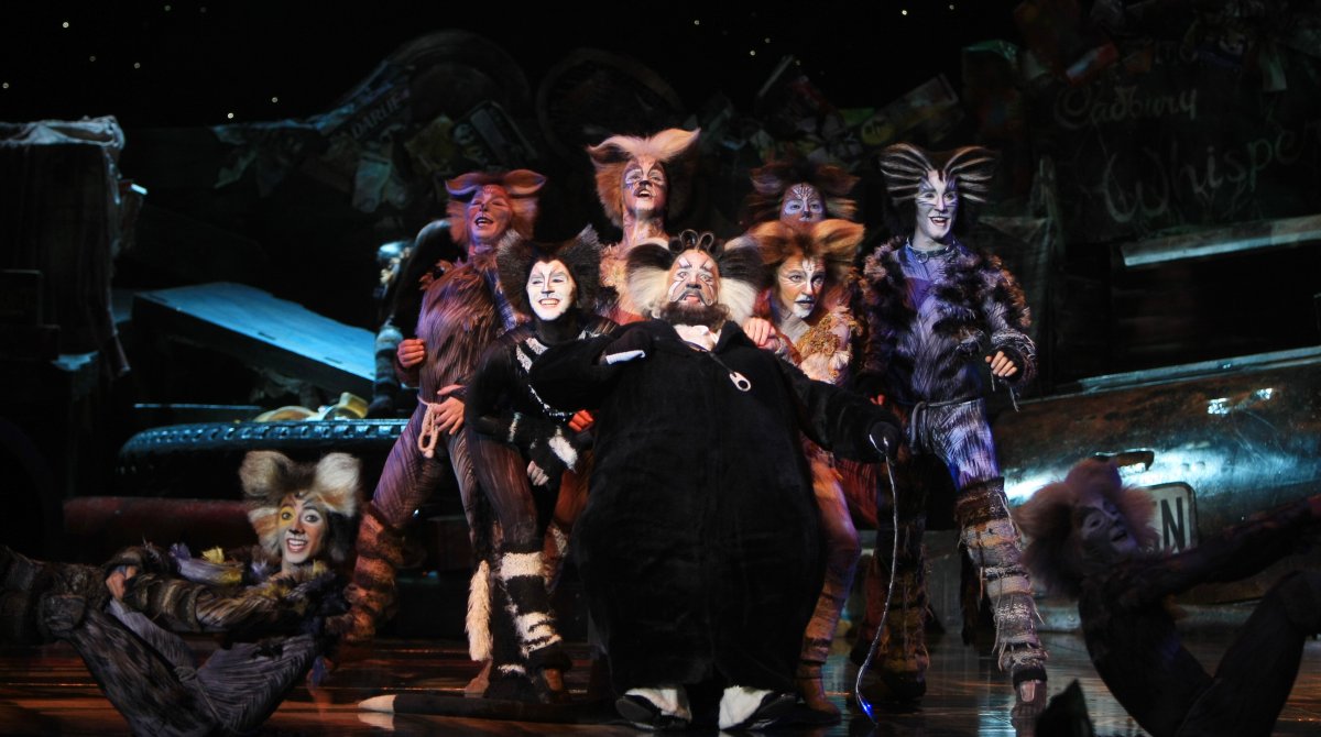 Мюзикл э. л. Уббера "кошки"