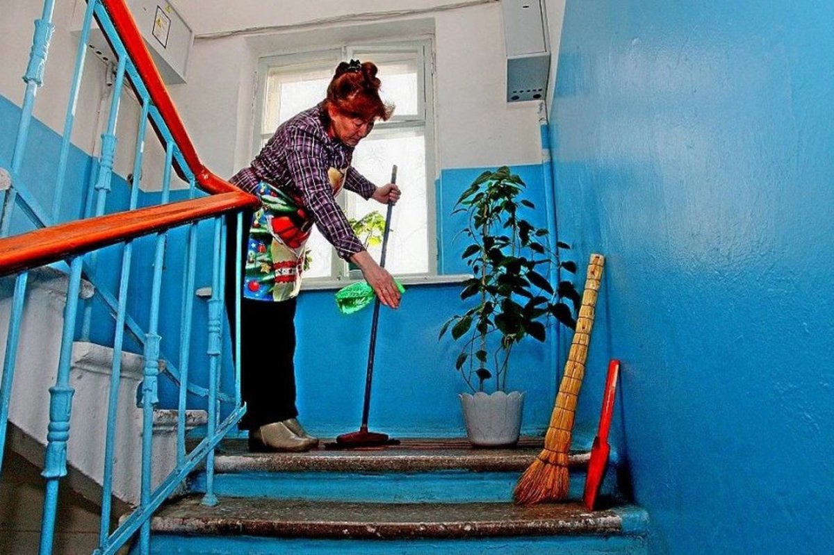 Фотосессия в подъезде парень