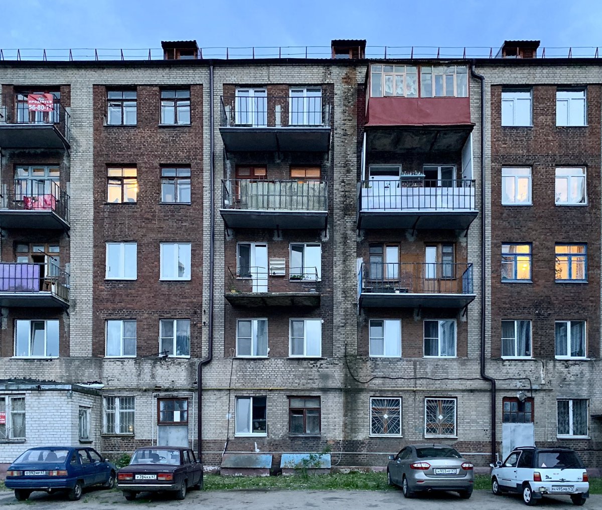 Пятиэтажка брежневка