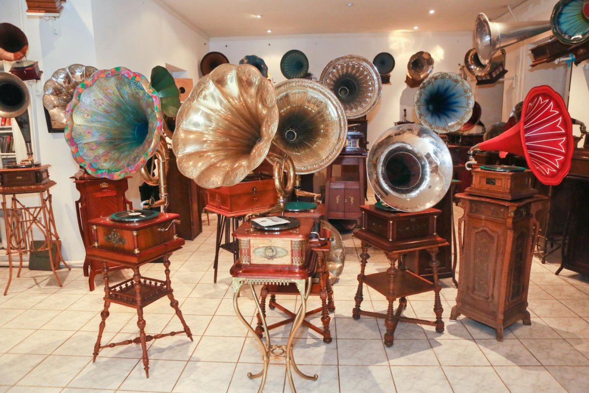 Граммофон и патефон