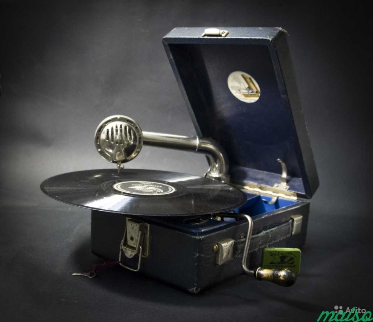Дорожный патефон СССР