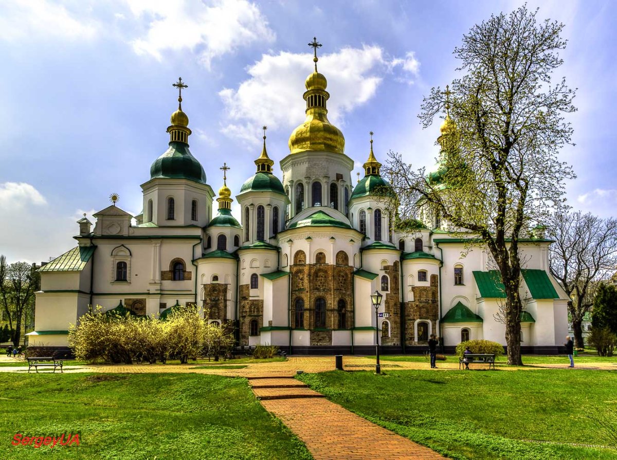 Собор Святой Софии в Новгороде