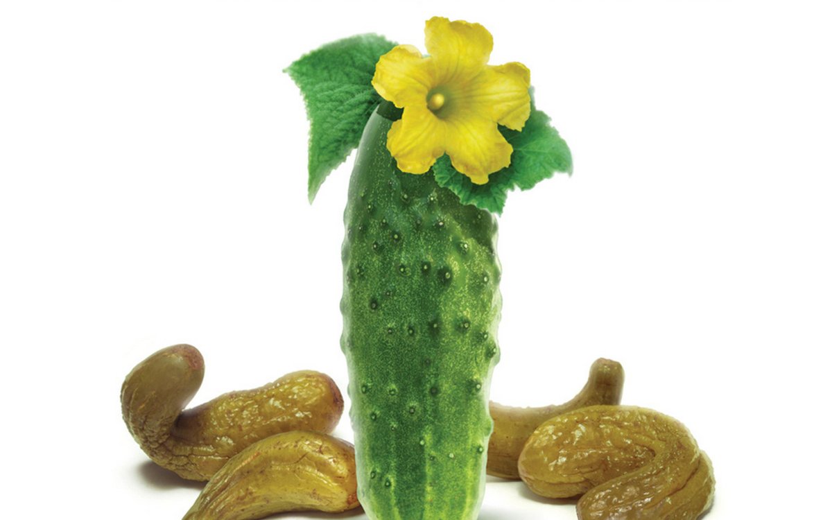 Прикольный огурец