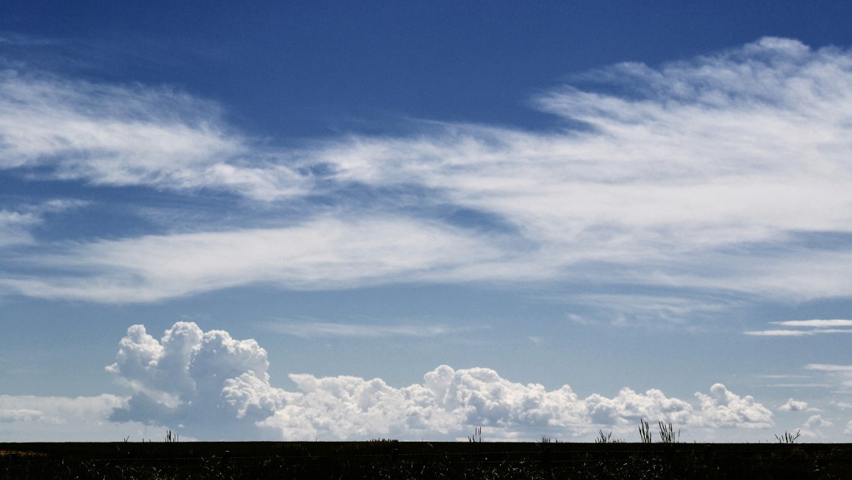 Перисто-Слоистые туманообразные облака