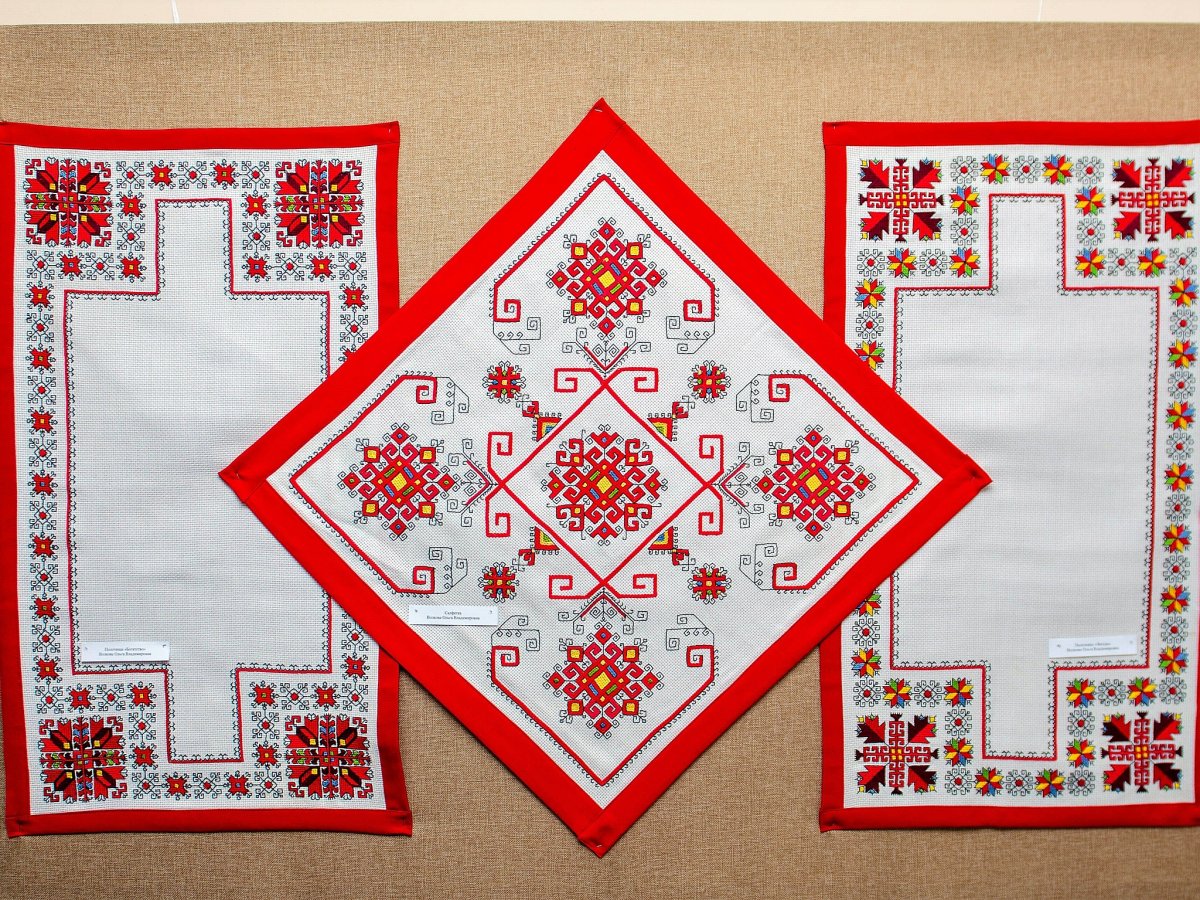 Чувашская обережная вышивка