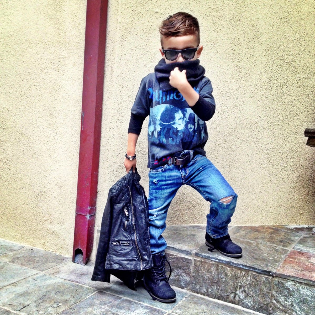 Ребенок потерялся в лесу