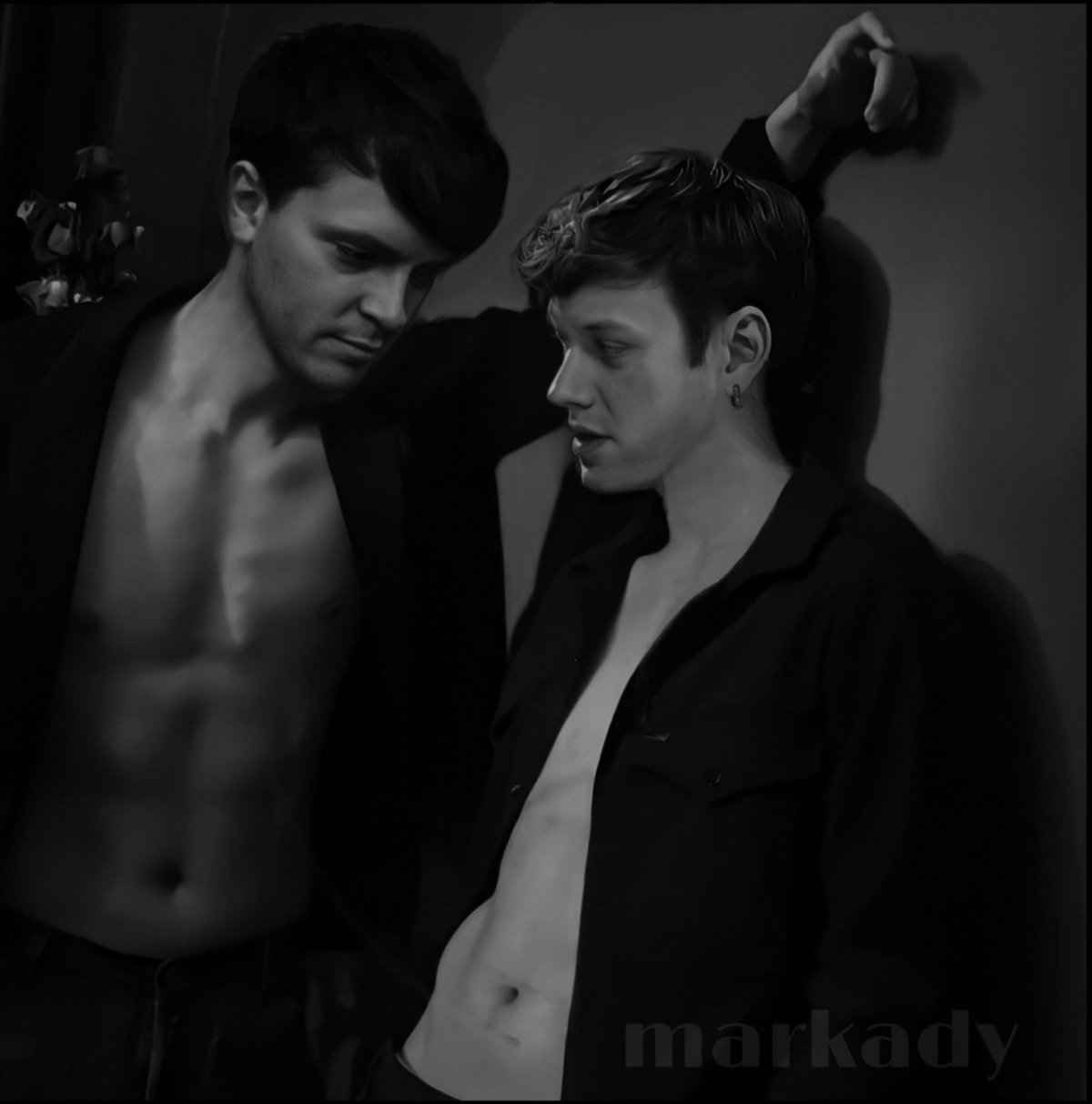 Арсений Попов голый